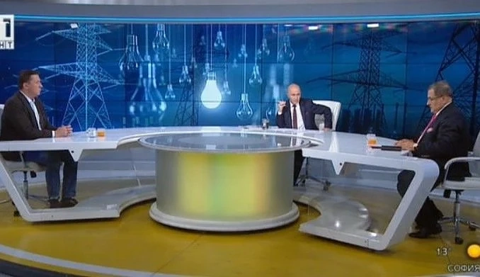 Експерти: Цената на тока се вдига с малко, но поражда риск за остарялата преносна мрежа