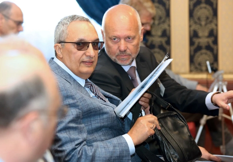 Костов: Ако се преподава носталгия по комунизма, той ще се върне