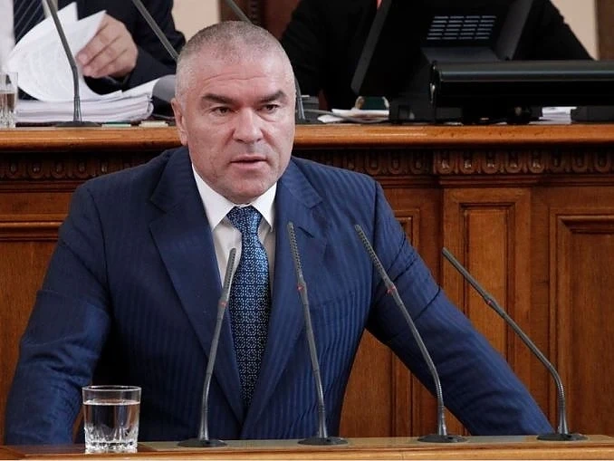 ВОЛЯ поиска оставката на Каракачанов