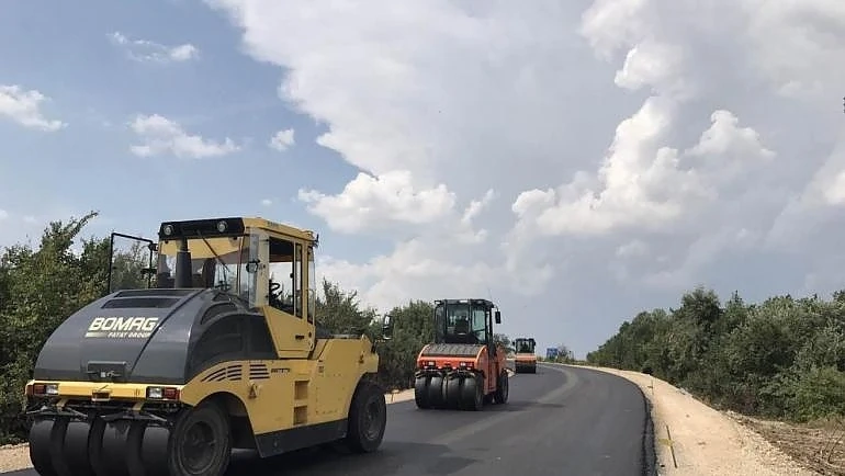 Пловдивски села се надпреварват за стария асфалт от \