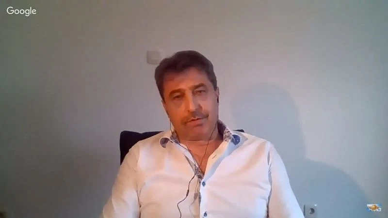 Цветан Василев: Борисов няма да излезе цял от мъртвата хватка на Пеевски