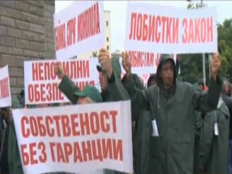  20 на сто от горивата на пазара в ръцете на сиви „дребни” фирми 