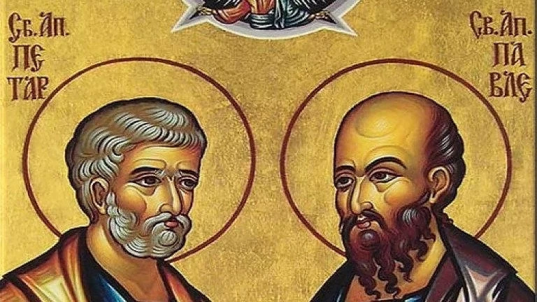 Петровден е, осветените ябълки носят здраве цяла година