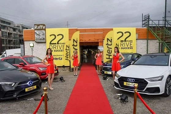 Hertz отпразнува 22 години в България