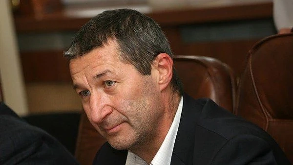 Да се съкрати майчинството, съветва Владимир Каролев