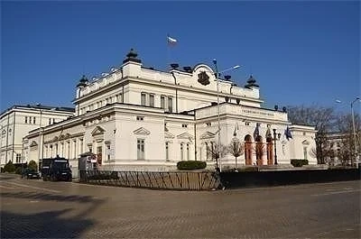 Парламентът прие промени в Закона за държавната собственост