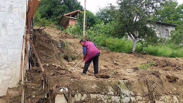 Общините Чепеларе и Девин са в частично бедствено положение
