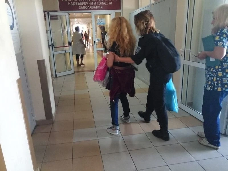 Иванчева отново е в ареста, изведоха я от болницата скришом с белезници