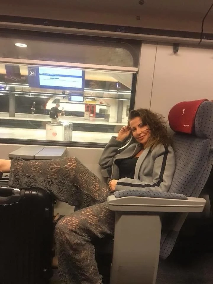 Илиана Раева игнорира хвърлената ръкавица от Нешка Робева