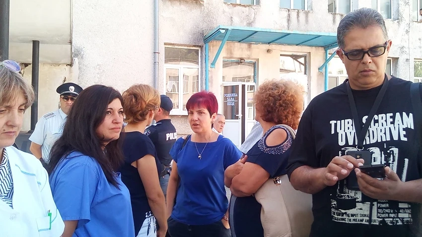 Карлово на протест срещу опитите да бъде закрито АГ отделението в общинската болница