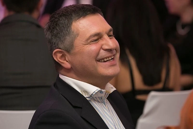 Нова телевизия спира предаването на Милен Цветков.