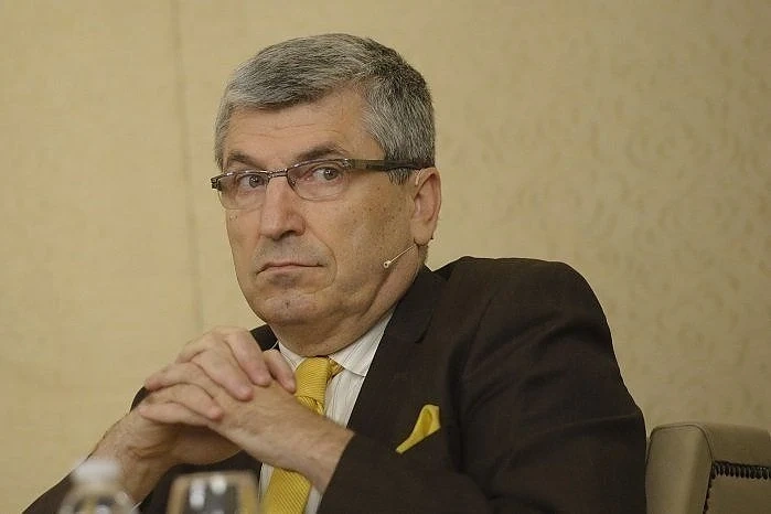 Поредната мутренска схема със застраховките