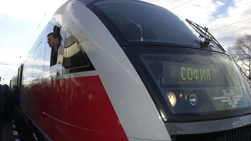 БДЖ пусна поръчката за 42 нови влакови мотриси за 675 млн. лв. без ДДС
