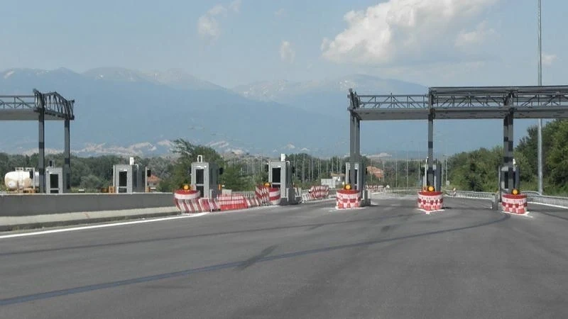 Тол таксите и електронните винетки ще се плащат през БОРИКА