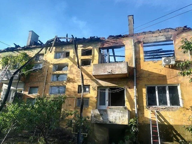 Мъж заплашил да се самозапали преди пожара в Божурище