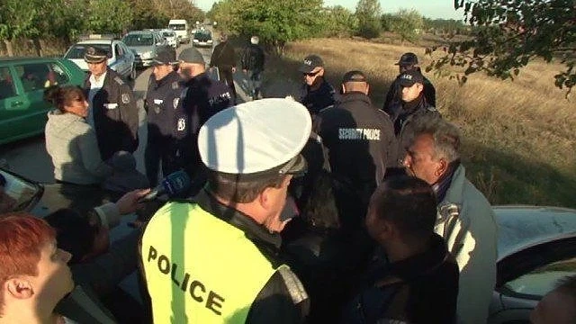 Директор във фармацевтичен завод помел 11-годишното дете с джипа си