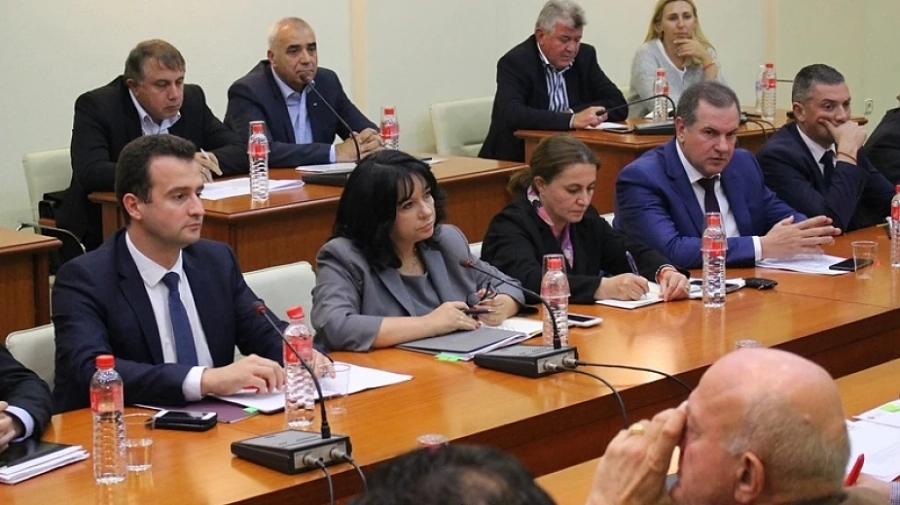 Държавната ТЕЦ дължи 300 млн. лв. за въглеродни квоти