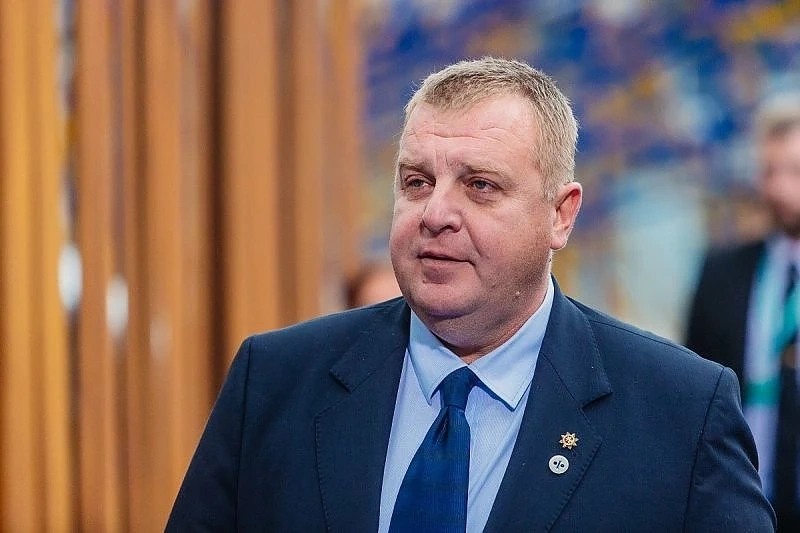Здравните медиатори настръхнаха срещу Каракачанов: разпространявал лъжи