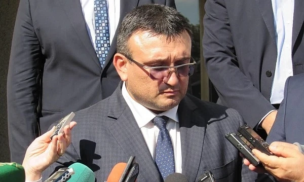 Маринов: Протестиращите да спазват закона