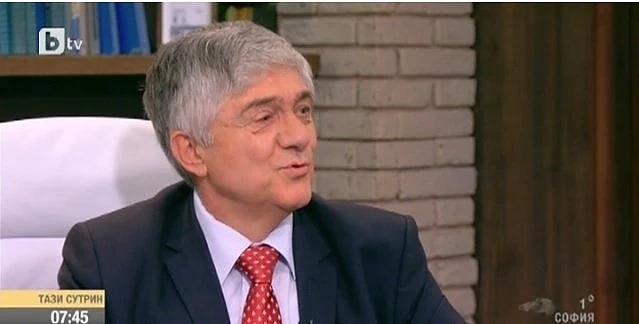 Румен Ненков: Има решения на КС, които за изцяло политически