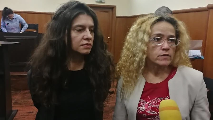 Десислава Иванчева излиза от ареста