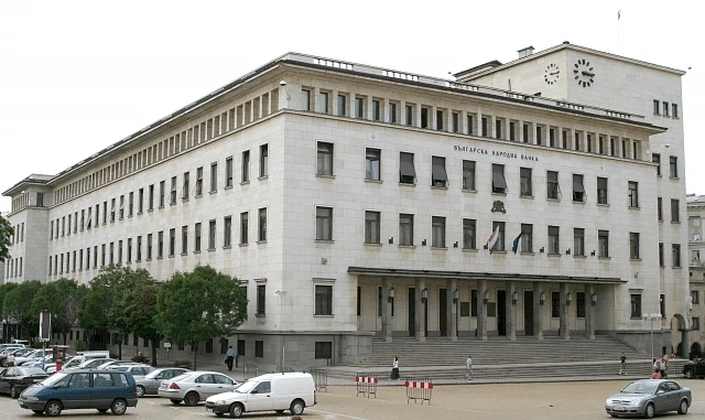 Ревизия на БНБ повиши чуждите инвестиции с €600 млн.