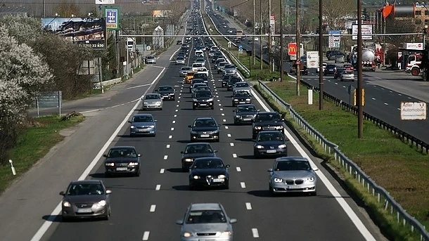 От 17 декември пускат в продажба електронните винетки