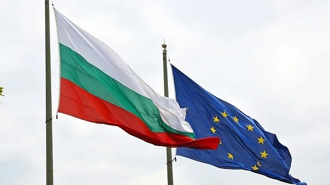 Блумбърг: Румъния не се състезава с България по пътя към еврозоната