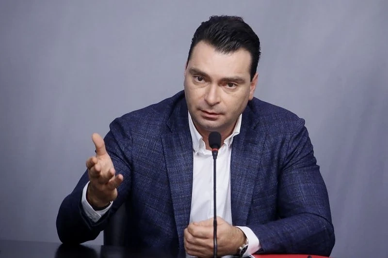 Паргов за оставката на Крусев: Шах на пешката, за да спасим царицата