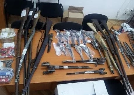 ГДБОП залови голямо количество оръжие