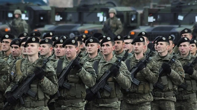 Парламентът на Косово одобри създаването на армия от 5000 души 