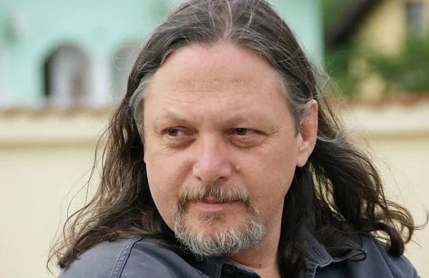 Нидал Алгафари за дебелашката шега на Радев: Срам, г-н президент!