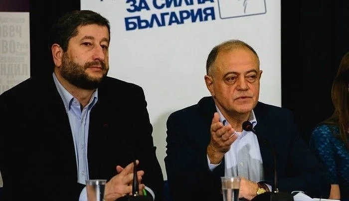 \'Демократична България\': Междуетническите искри се ползват за предизборни дивиденти