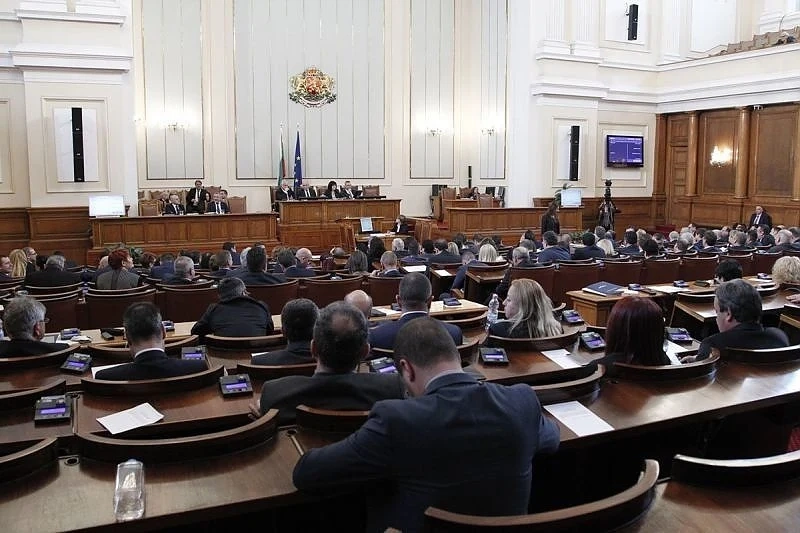 Парламент 2019: ГЕРБ очаква 6 или повече евродепутати, Нинова иска смяна на статуквото