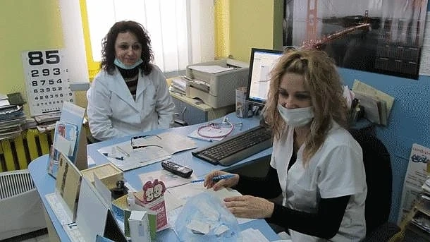 Студът и грипът затвориха 143 училища и детски градини 