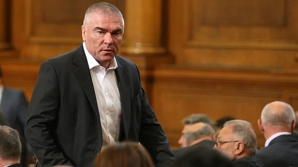 Марешки нападна Каракачанов: Псевдополитици създават проблеми заради падащ рейтинг 
