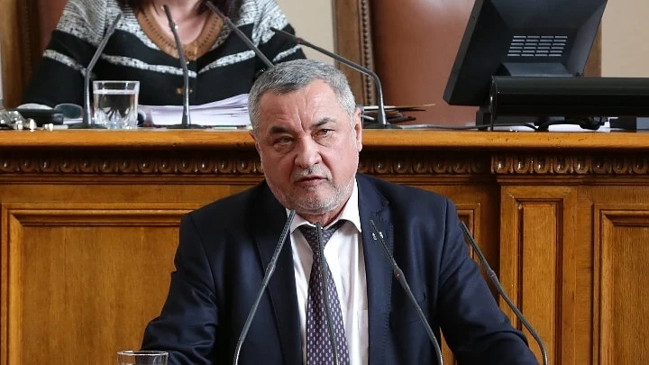 Симеонов отхвърли твърденията за разпад на коалицията \