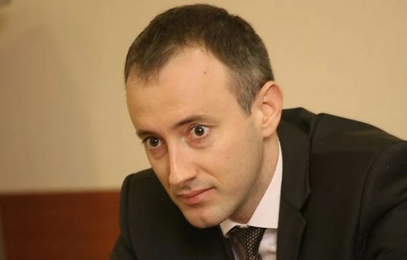 БСП не знаят къде е проблемът с ромската интеграция и всъщност предлагат намаляване на учителските заплати