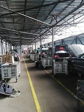 Полиция претърсва най-големия сайт за авточасти втора ръка по сигнал за 2 млн. лв. укрито ДДС