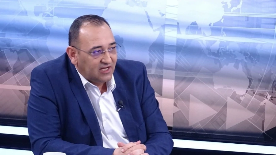 КЗП: Внимавайте когато давате достъп до профила си в социалните мрежи