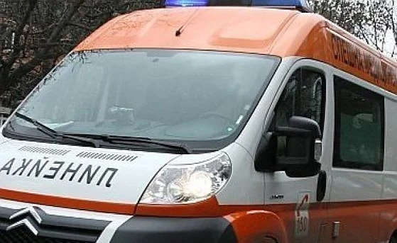 Младеж нападна медик в Нова Загора