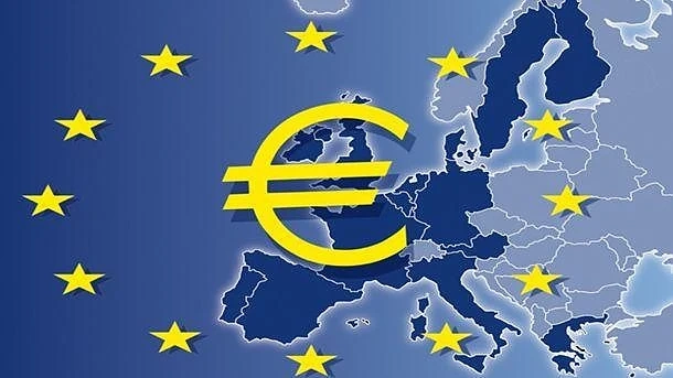 Влошаване на промишлената активност в еврозоната през февруари, но при слабо подобрение на общата бизнес активност 