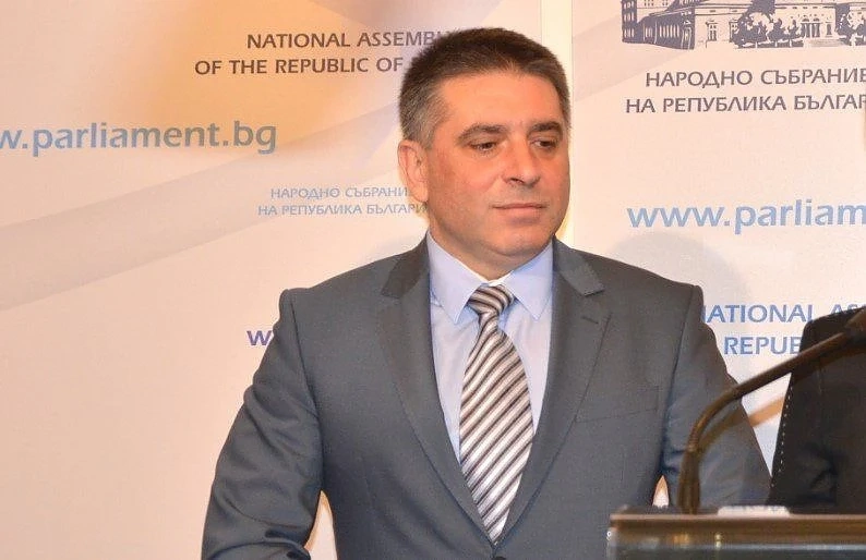 ГЕРБ ще се съобразят с президента за преференциалния вот, но ще отхвърлят ветото му