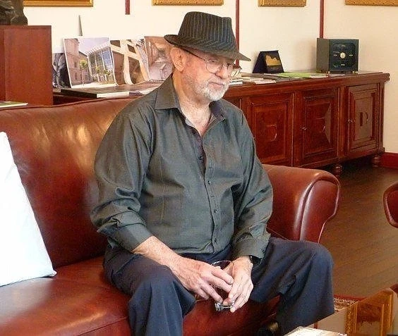 Милчо Левиев се отказа публично от званието си Почетен гражданин на Пловдив с писмо до кмета Тотев