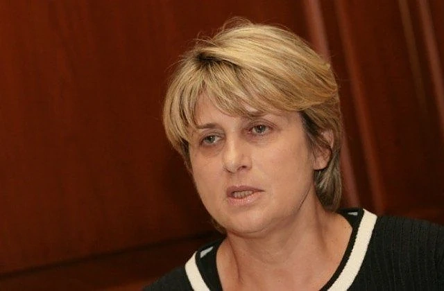 Елена и Станишев в една листа - това е латино сериал, според Весела Лечева
