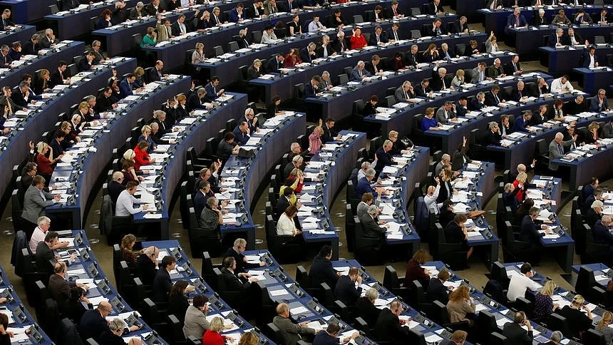 Президентът насрочи европейските избори на 26 май