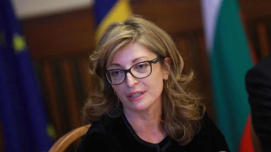 Захариева: Изказването на Чавушоглу е крайно неприемливо 