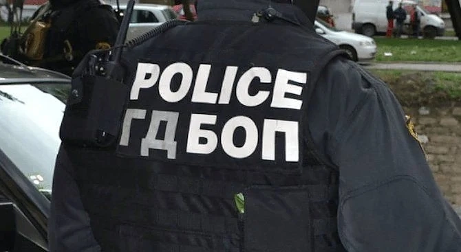 Спецакция в Димитровград, петима задържани за рекет и лихварство