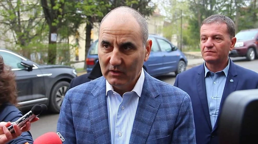 Цветанов: Имаме готовност да заведем дела за „Апартаментгейт“