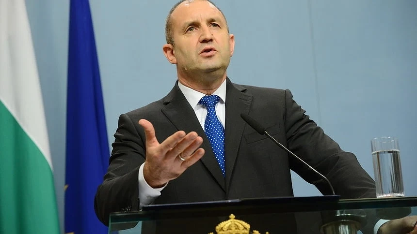 Нито една партия не подписа декларацията за борба с корупцията на президента Радев